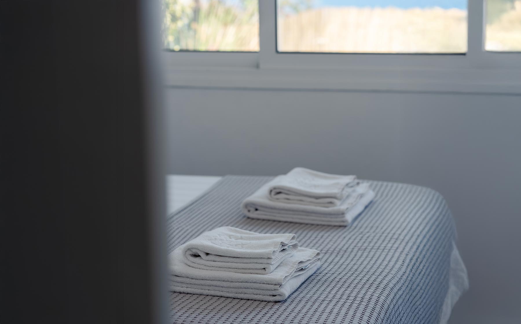 Topos Exclusive Villas & Suites | Santorini, Mykonos