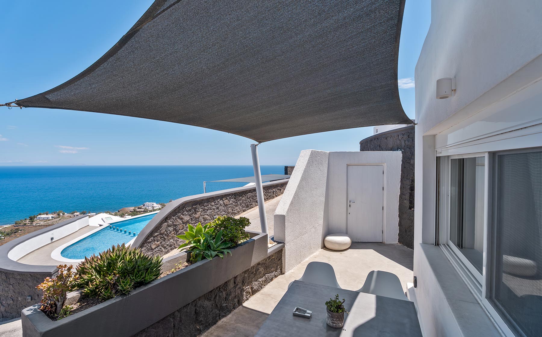 Topos Exclusive Villas & Suites | Santorini, Mykonos