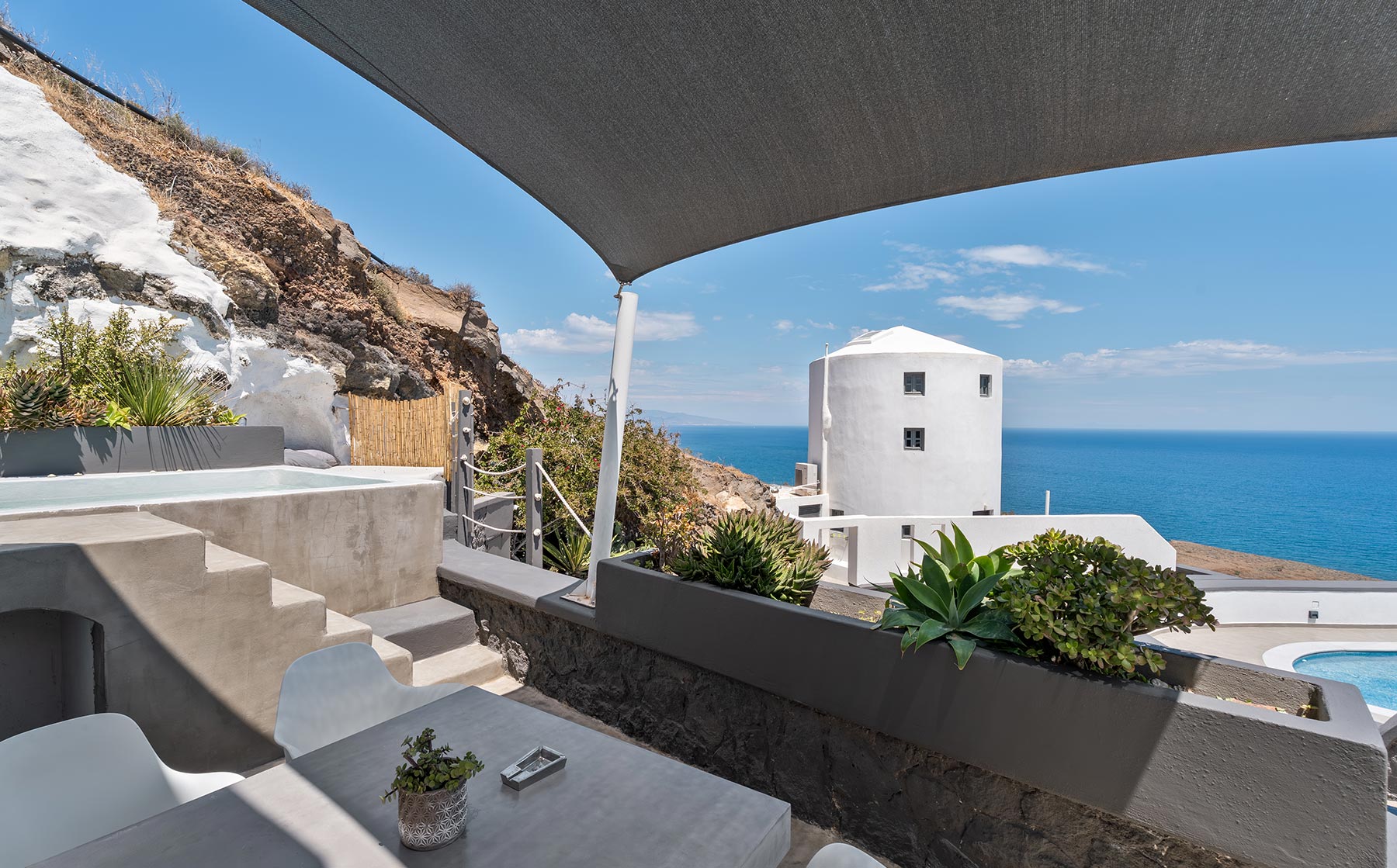 Topos Exclusive Villas & Suites | Santorini, Mykonos